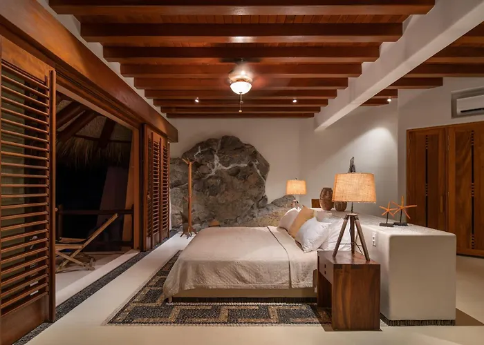 Villa Award-winning In A Secluded Location