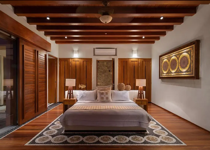 Villa Award-winning In A Secluded Location