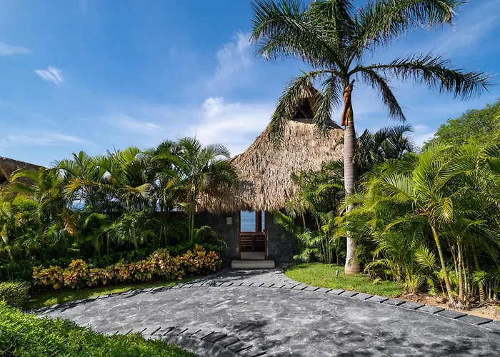 Award-winning In A Secluded Location Zihuatanejo